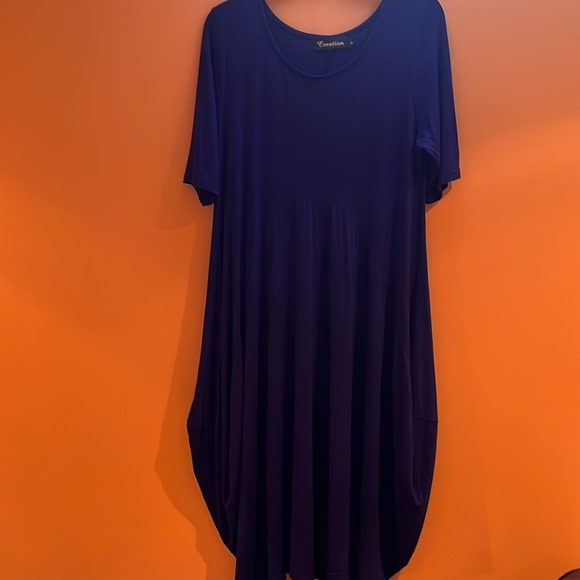 Dress - Picture 10 of 10